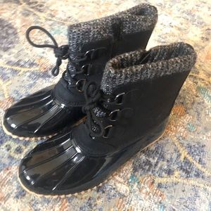 NEW DUCK BOOTS!